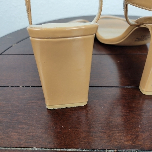 BABY phat Sandals - Picture 5 of 10